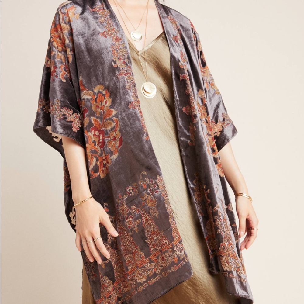 Anthropologie velvet kimono